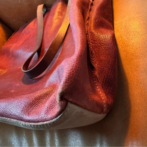 Vintage vibes red maroon brown soft leather tote Toshi minimal designer luxe - Picture 17 of 17